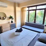 Salt Lake Serenity 2br With Netflix Apartament Larnaca