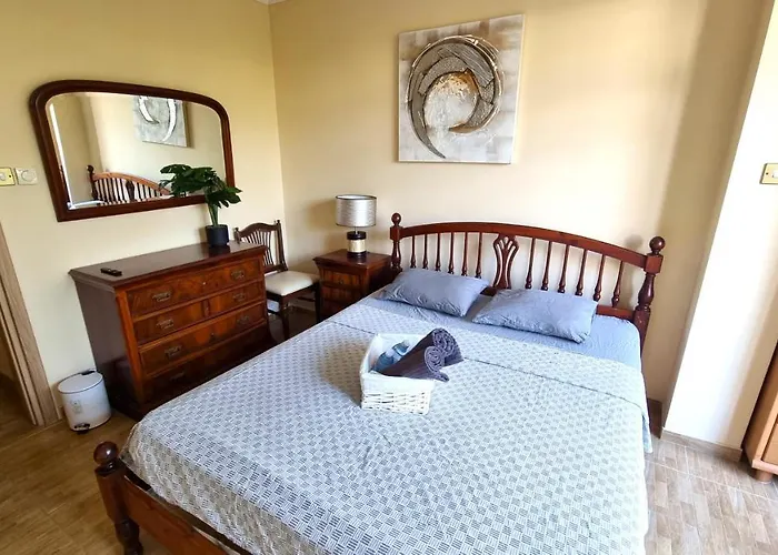 Salt Lake Serenity 2br With Netflix * Larnaca